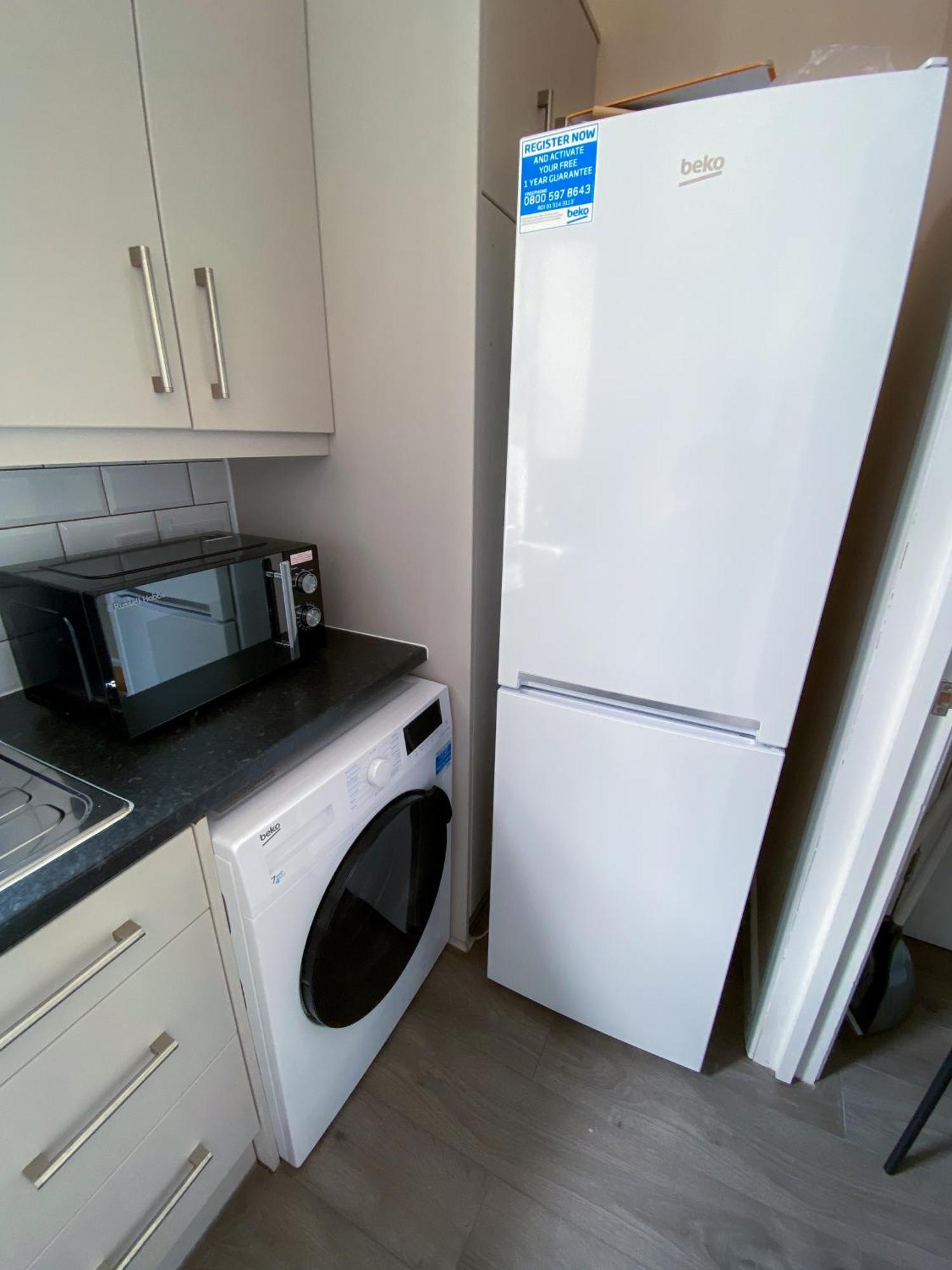 Modern 1 Bedroom Flat In Wood Green Londres Exterior foto